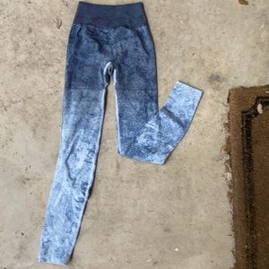 Lululemon leggings blue with white.